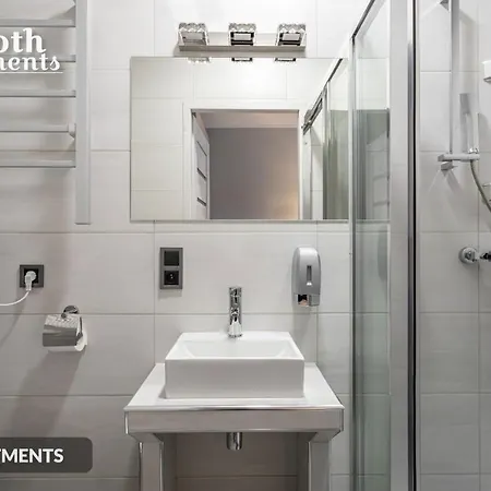 Smooth Elegant Old Town Apartahotel Cracovia