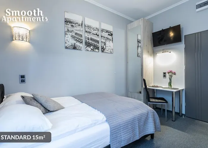 Smooth Elegant Old Town شقة فندقية